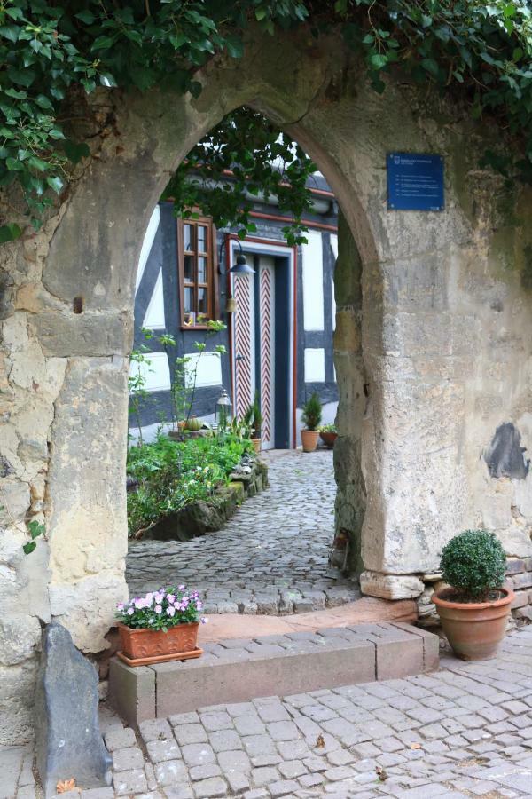 Alte Pfarre Gudensberg Daire Dış mekan fotoğraf